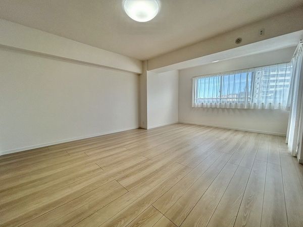 ライオンズマンション茅ヶ崎中央公園 リビング ライオンズマンション茅ヶ崎中央公園 リビング