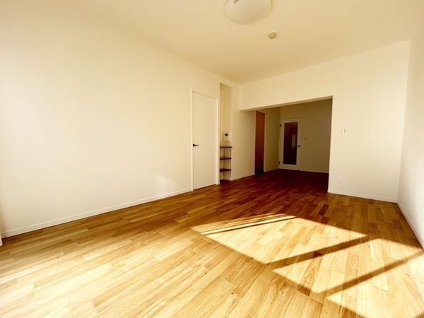 アザリア茅ヶ崎 リビング リビング