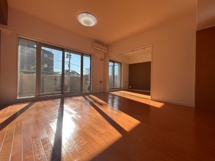 プランヴェール茅ヶ崎中海岸 リビング