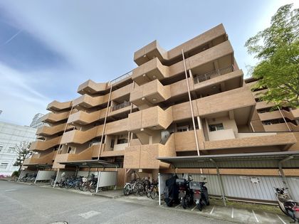 茅ケ崎グランドハイツ B棟 外観