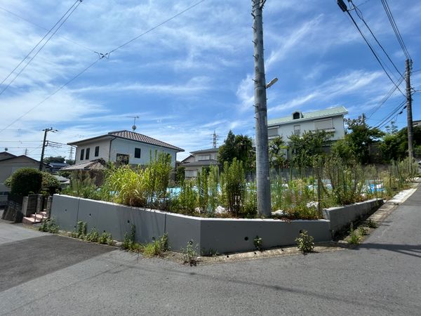 鎌倉市玉縄5丁目土地 1区画 前面道路含む外観 鎌倉市玉縄5丁目土地 1区画 前面道路含む外観