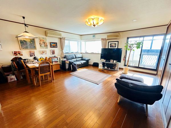 鎌倉市大船3丁目 戸建 リビング 鎌倉市大船3丁目 戸建 リビング