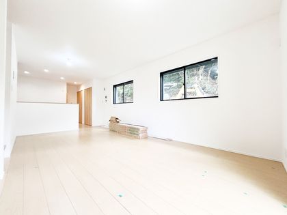 鎌倉市岩瀬 新築戸建1号棟 リビング