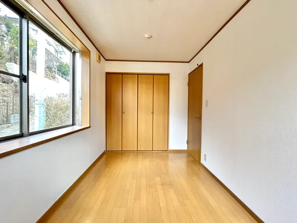 ３F洋室（約5.0帖）