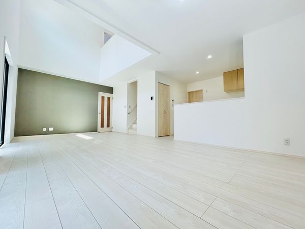 横浜市栄区公田町 新築戸建 リビング 横浜市栄区公田町 新築戸建 リビング