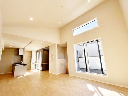 鎌倉市上町屋 新築戸建 リビング