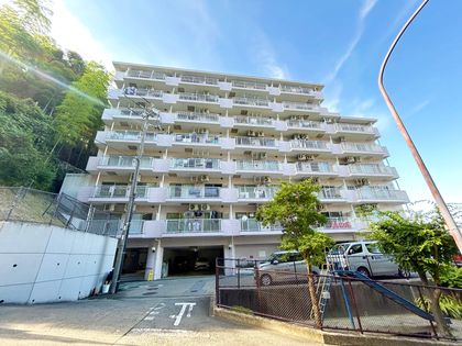 グローリア初穂鎌倉岡本 外観