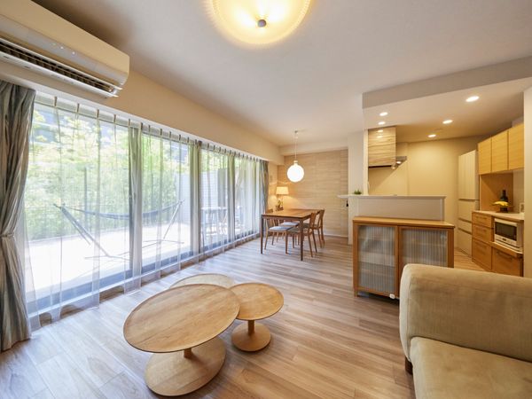 ザ・パークハウスオイコス鎌倉大船 リビング