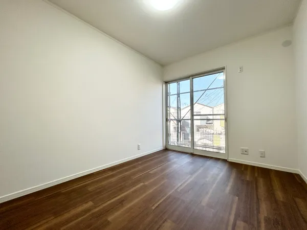 1階洋室（約6.5帖）