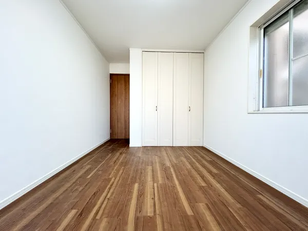 1階洋室（約6.5帖）