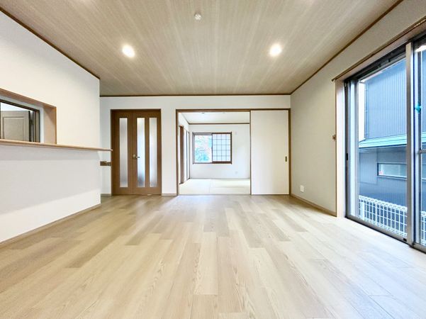 戸塚区川上町 戸建 リビング 戸塚区川上町 戸建 リビング