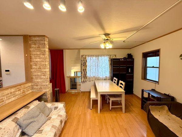 鶴見区矢向3丁目 戸建 リビング