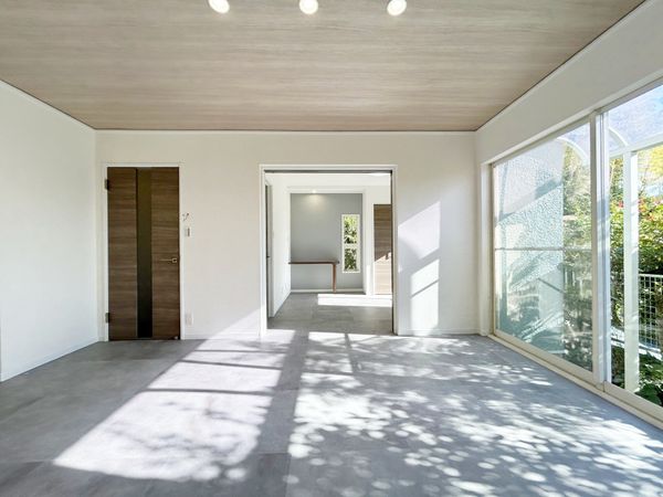 戸塚区名瀬町 戸建 リビング