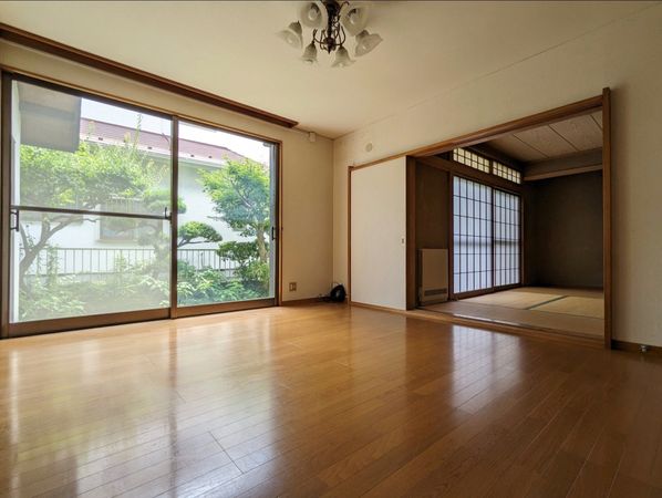 保土ケ谷区境木本町 戸建 リビング 保土ケ谷区境木本町 戸建 リビング