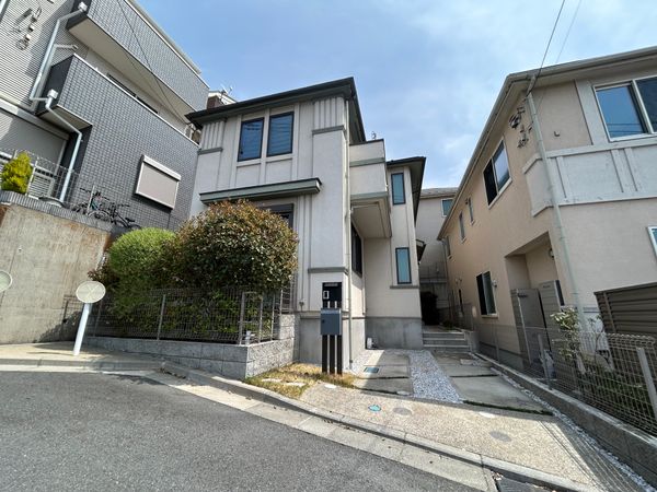保土ケ谷区法泉3丁目 戸建 外観 保土ケ谷区法泉3丁目 戸建 外観
