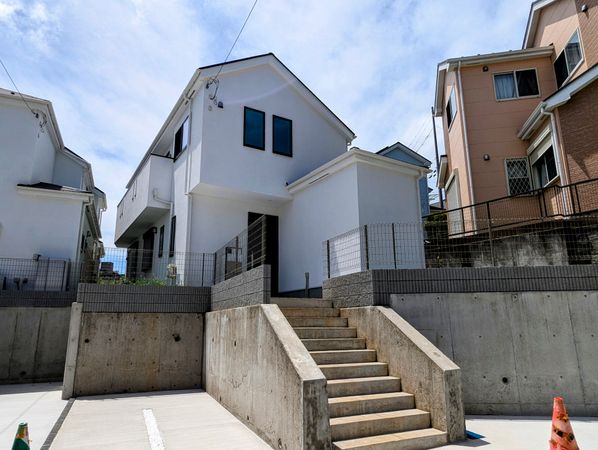 戸塚区平戸3丁目 新築戸建 2号棟 外観 戸塚区平戸3丁目 新築戸建 2号棟 外観