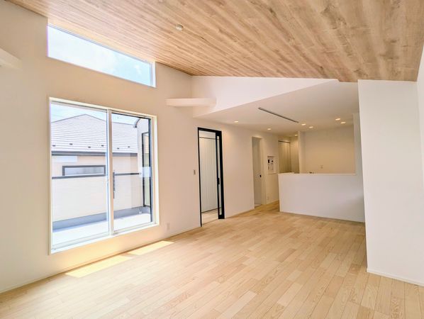 戸塚区名瀬町 新築戸建 2号棟 リビング 戸塚区名瀬町 新築戸建 2号棟 リビング