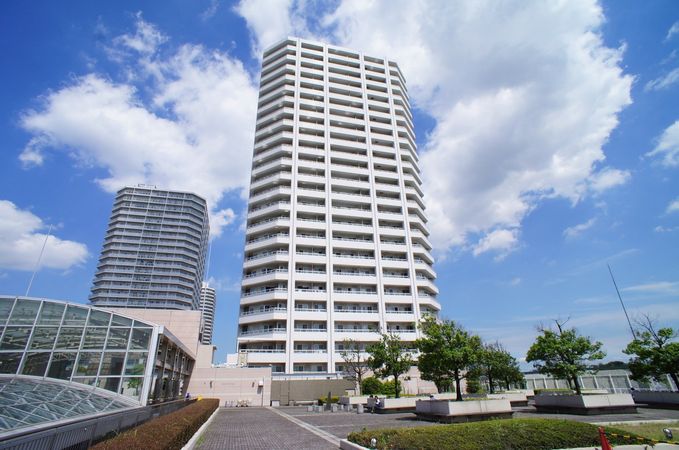 パークタワー東戸塚 外観