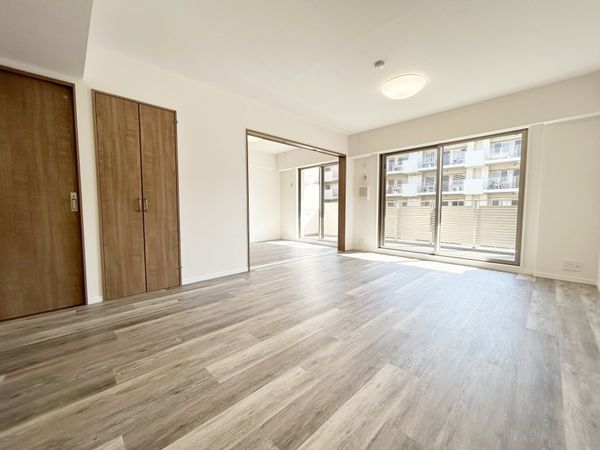 エルフィーノ横浜・市沢の丘 リビング