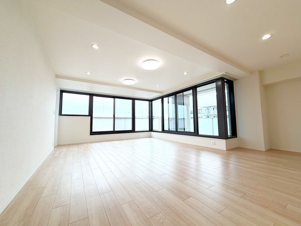 南の街 1号館 リビング