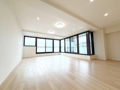 南の街 1号館 リビング