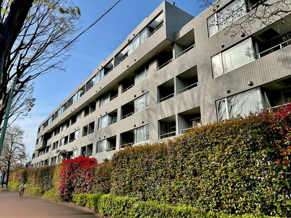 ハイツ東戸塚 2号棟 外観