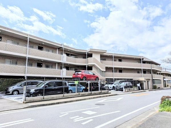 東戸塚前田町パーク・ホームズ 外観 東戸塚前田町パーク・ホームズ 外観