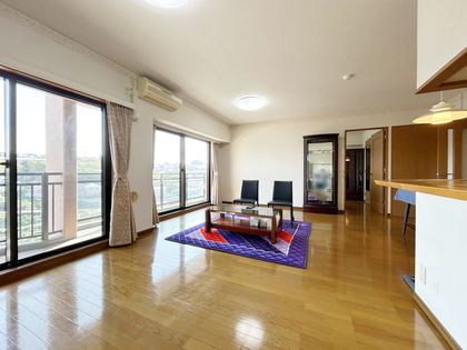 グランシティ横濱保土ヶ谷 リビング