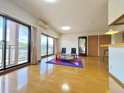 グランシティ横濱保土ヶ谷 リビング