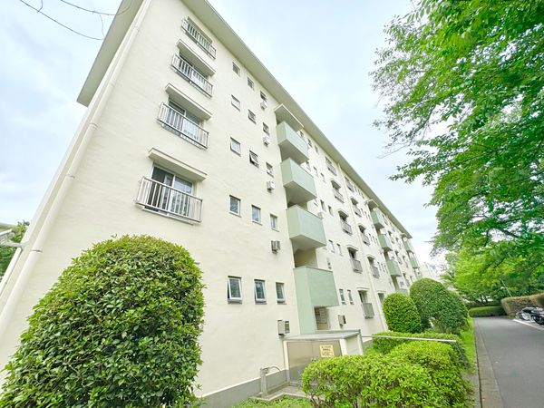 六ツ川台団地 2-7号棟 外観