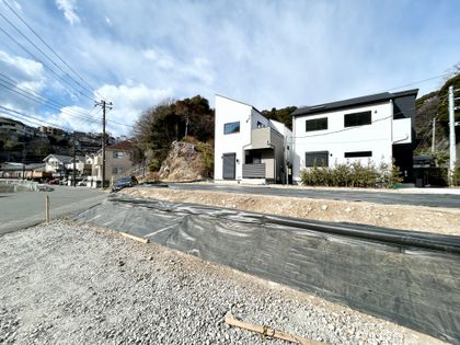 三浦郡葉山町長柄 2区画 土地写真
