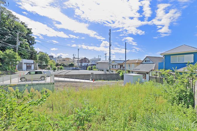 三浦郡葉山町一色 土地写真