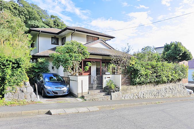 三浦郡葉山町一色(古家付土地) 土地写真 三浦郡葉山町一色(古家付土地) 土地写真