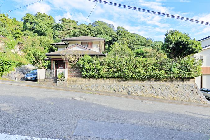 三浦郡葉山町一色(古家付土地) 土地写真 三浦郡葉山町一色(古家付土地) 土地写真