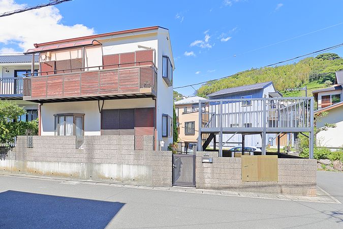三浦郡葉山町長柄 土地写真
