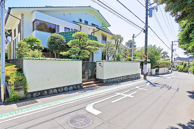 葉山町堀内 古家付き土地 土地写真 葉山町堀内 古家付き土地 土地写真