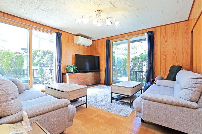 逗子市逗子1丁目 リビング 逗子市逗子1丁目 リビング