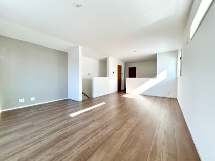 逗子市久木8丁目(新築戸建)1号棟 リビング