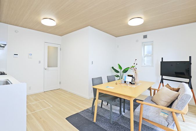 逗子市小坪1丁目 リビング 逗子市小坪1丁目 リビング