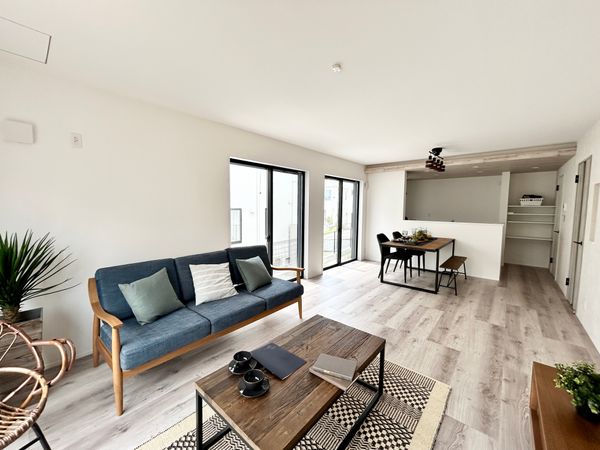 横須賀市佐島の丘2丁目(新築戸建)76号棟 リビング