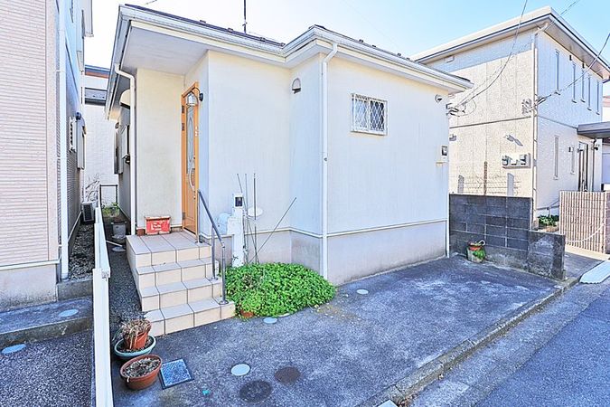 三浦郡葉山町長柄 外観 三浦郡葉山町長柄 外観