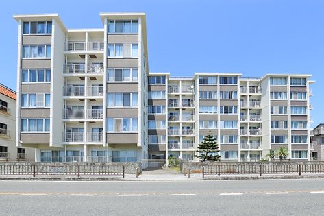逗子シーサイドハイツ 外観