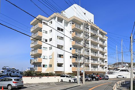 ライオンズリゾートマンション芦名 B棟 外観