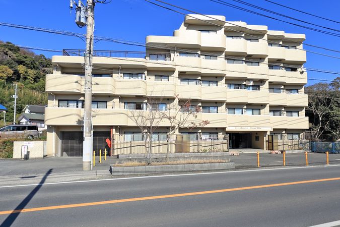 ライオンズマンション湘南秋谷 外観