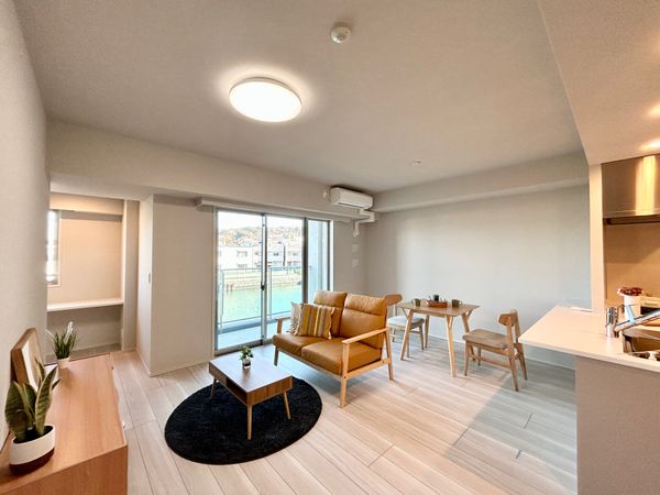 アージョ逗子 リビング