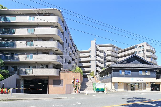 ファミール・逗子シーサイドヒルズ 外観 ファミール・逗子シーサイドヒルズ 外観