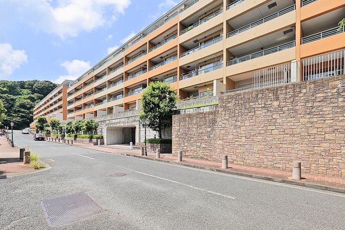 マイキャッスル湘南逗子サンヴェローナ 参番館 外観