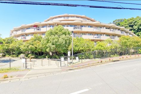 ライオンズマンション逗子披露山公園 外観