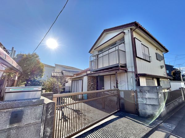 藤沢市辻堂6丁目 前面道路含む外観 藤沢市辻堂6丁目 前面道路含む外観