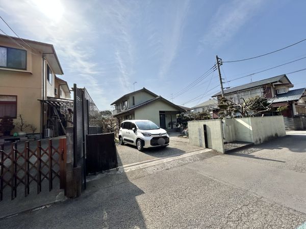 茅ヶ崎市堤 前面道路含む外観 茅ヶ崎市堤 前面道路含む外観